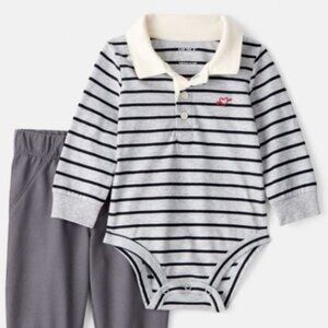 12 MONTHS NWT CARTERS Baby Boy 2-Piece Striped Bodysuit & Pant Set - Grey